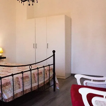 Dore Apartment *