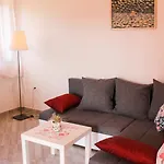 Dore Apartman Krk Town